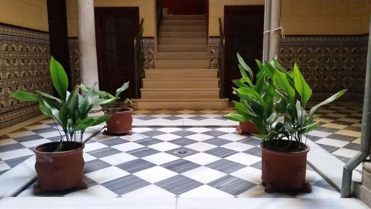 Апартаменты Patio San Jeronimo Casa De Arte Гранада Экстерьер фото