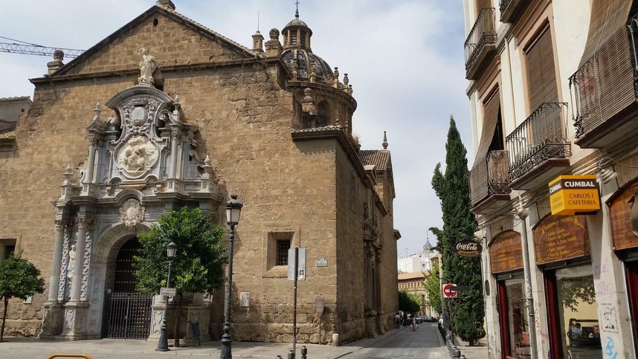 Апартаменты Patio San Jeronimo Casa De Arte Гранада Экстерьер фото